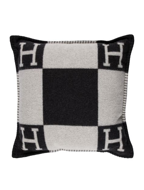 hermes avalon pillow|hermes black and white blanket.